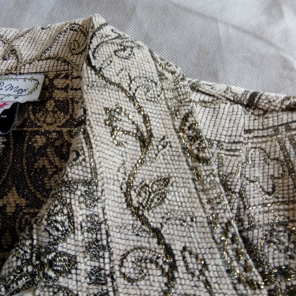 Molly & Maxx Jacket - Picture 4 of 6